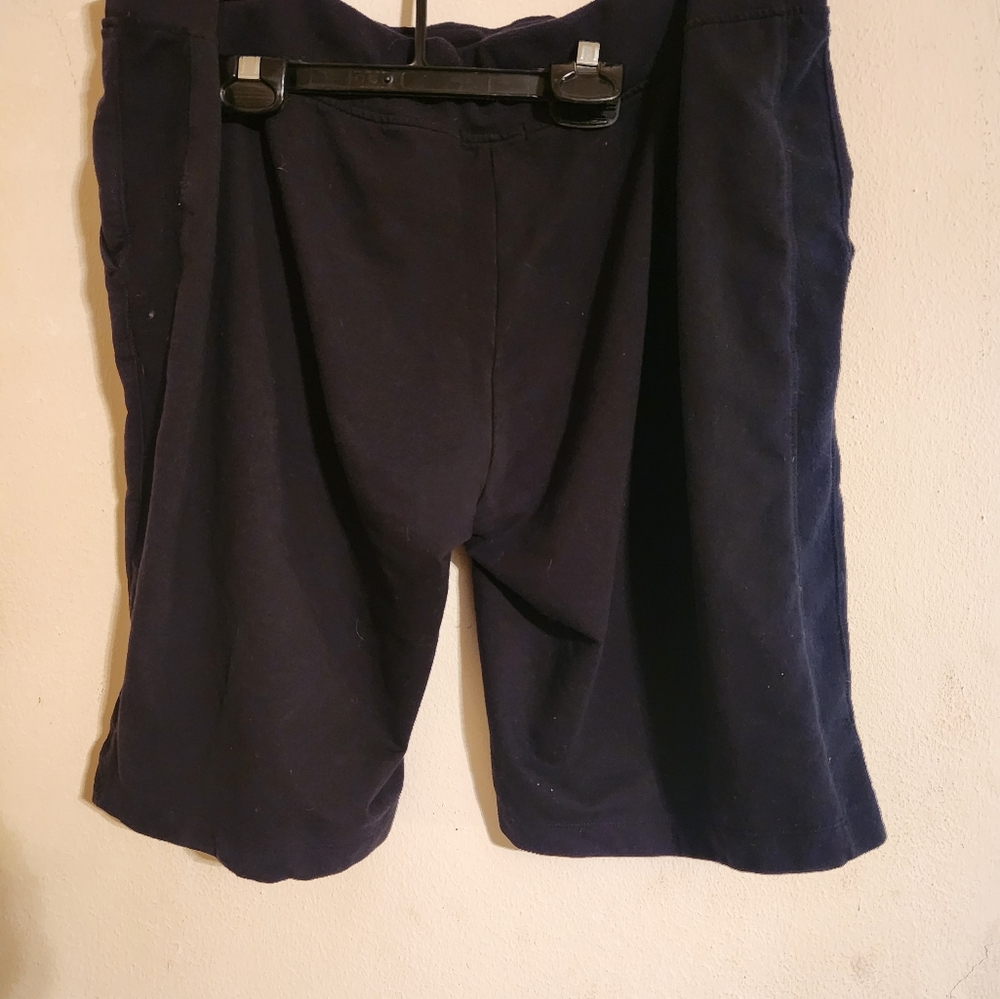 Eddie Baur size 2X shorts with pockets and drawstring